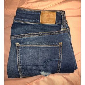 American Eagle Outfitters Distressed jeans.